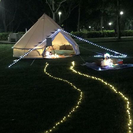 סינגפור Glamping Kaki - Medium Bell Tent מראה חיצוני תמונה