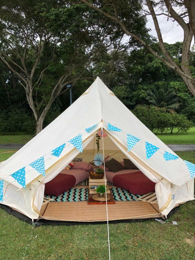 סינגפור Glamping Kaki - Medium Bell Tent מראה חיצוני תמונה